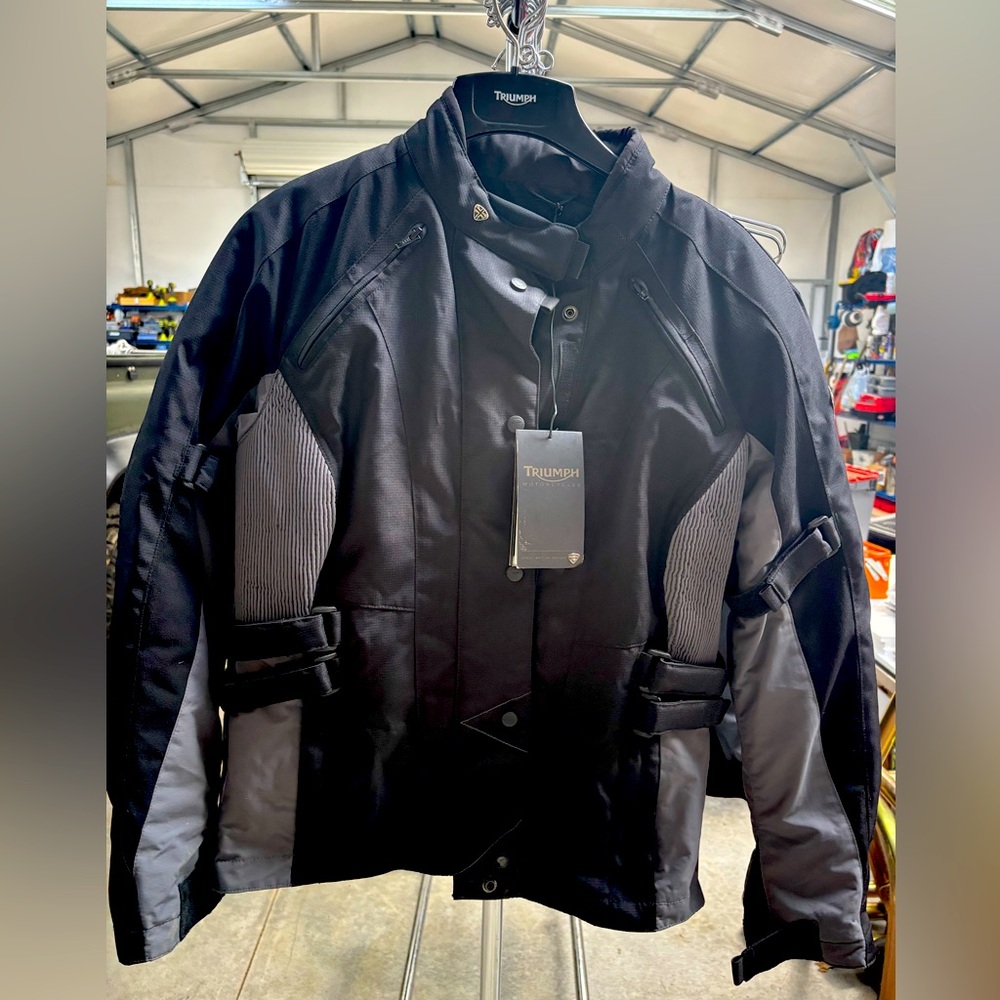 Triumph Women’s Mia Jacket